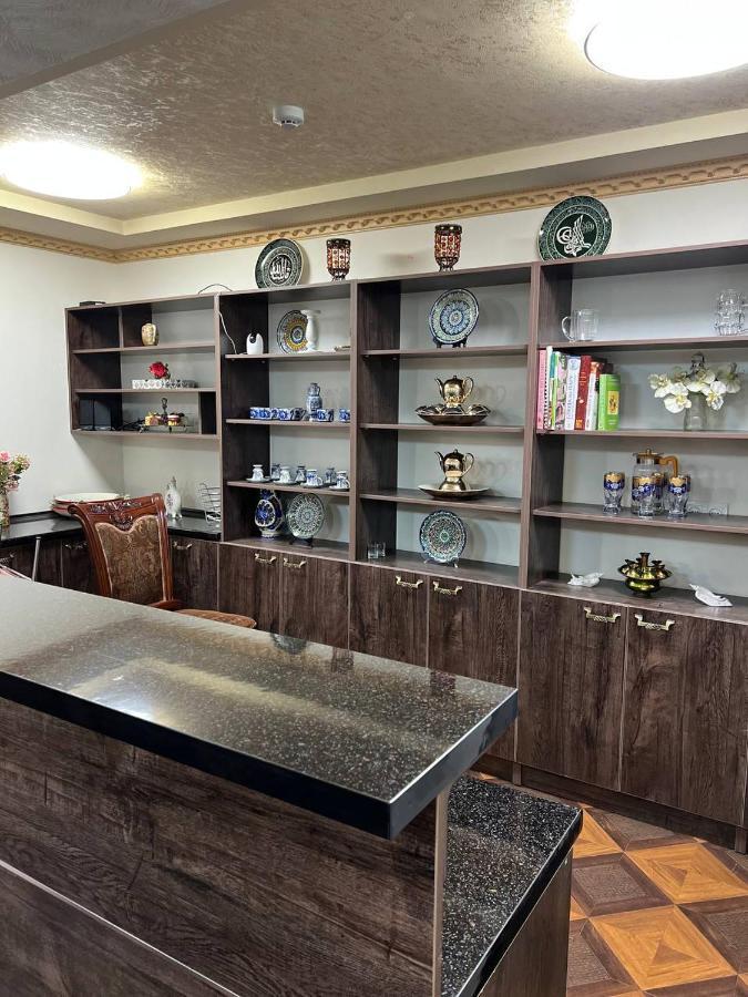 בוקורו Caravan Castle Boutique Hotel מראה חיצוני תמונה