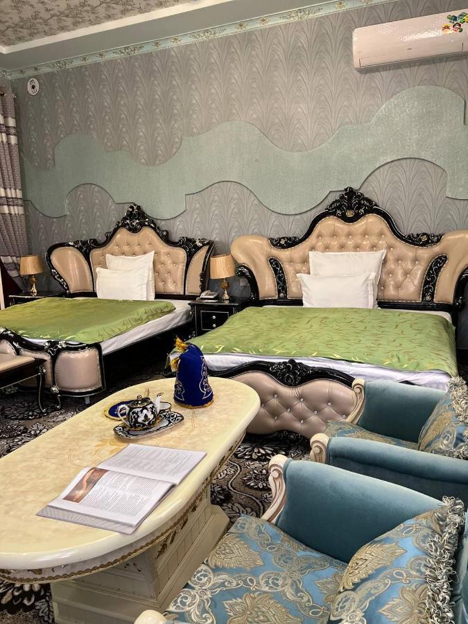 בוקורו Caravan Castle Boutique Hotel מראה חיצוני תמונה