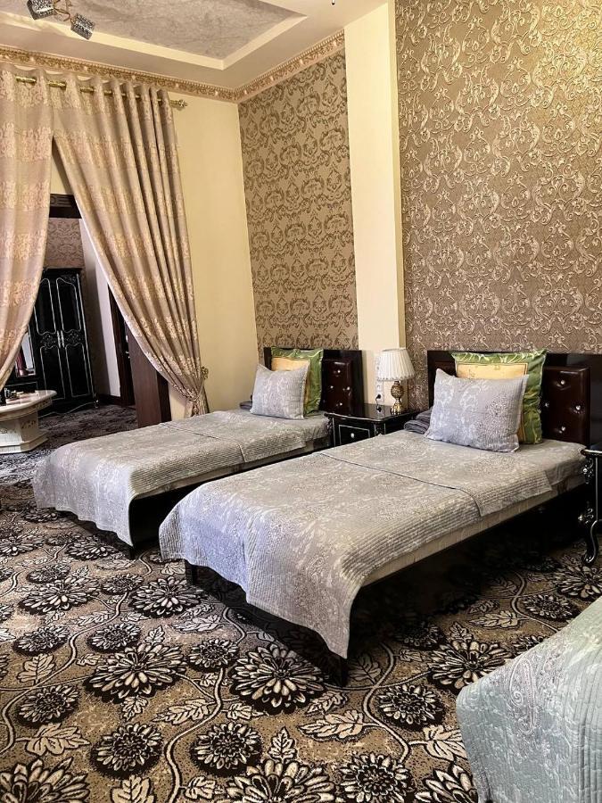 בוקורו Caravan Castle Boutique Hotel מראה חיצוני תמונה
