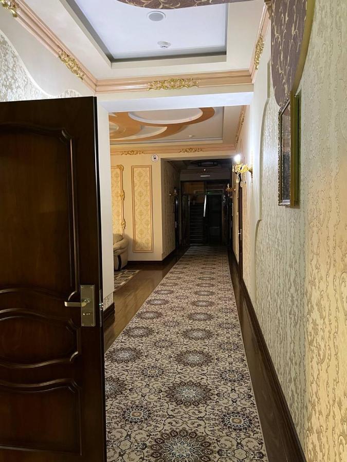 בוקורו Caravan Castle Boutique Hotel מראה חיצוני תמונה