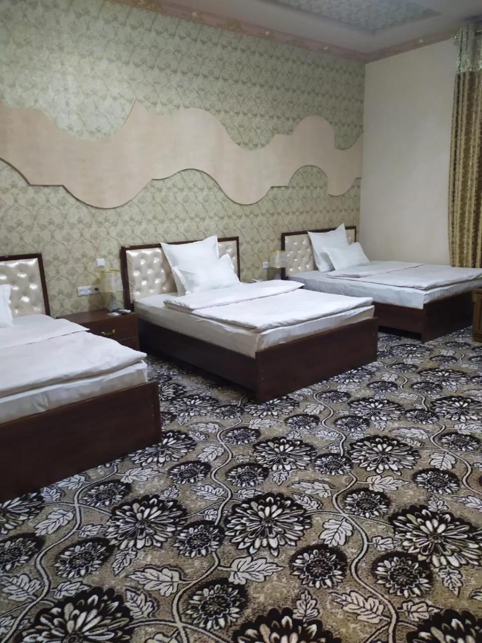 בוקורו Caravan Castle Boutique Hotel מראה חיצוני תמונה